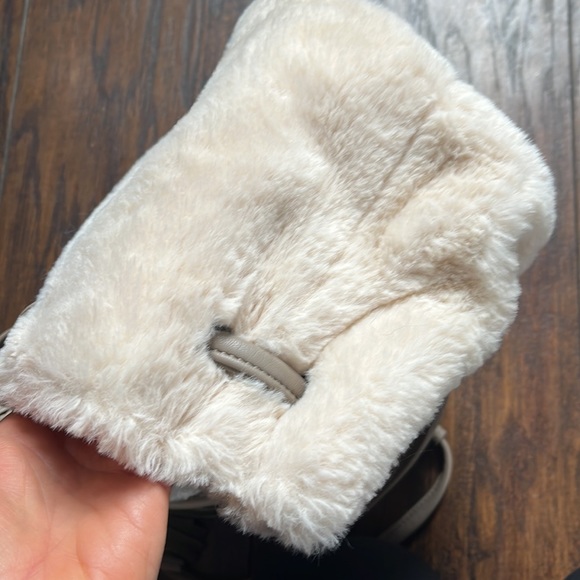 Urban Renewal Cream Faux Fur Tassel Purse - Picture 8 of 10